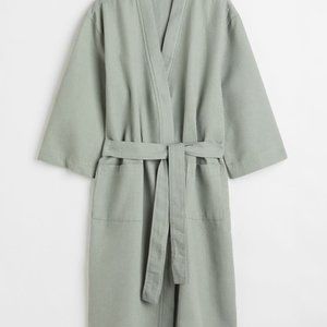 H&M Light Sage Green Waffled S/M Bathrobe